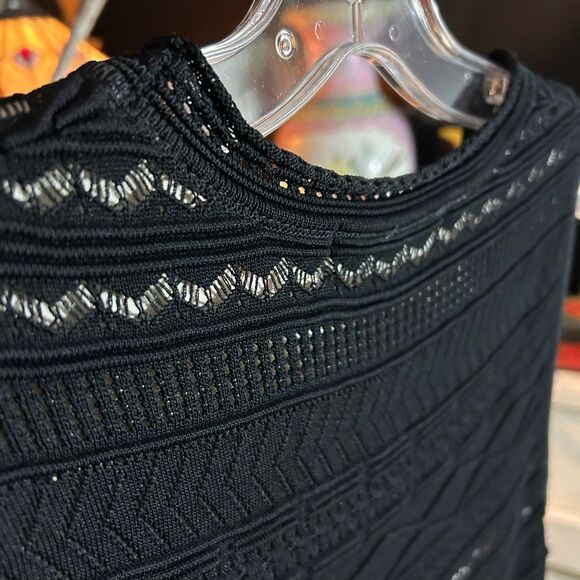 John + Jenn Black Textured Midi Dress Small - Picture 8 of 16